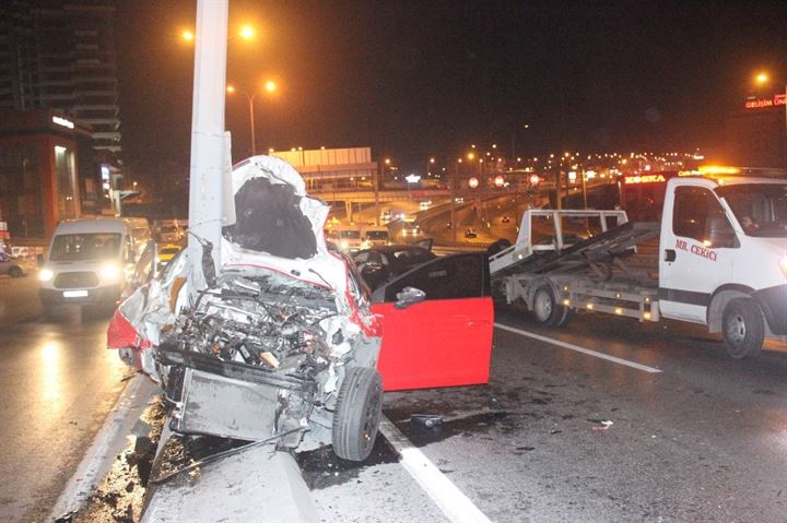 Esenyurt D-100 karayolun'da büyük kaza - 4