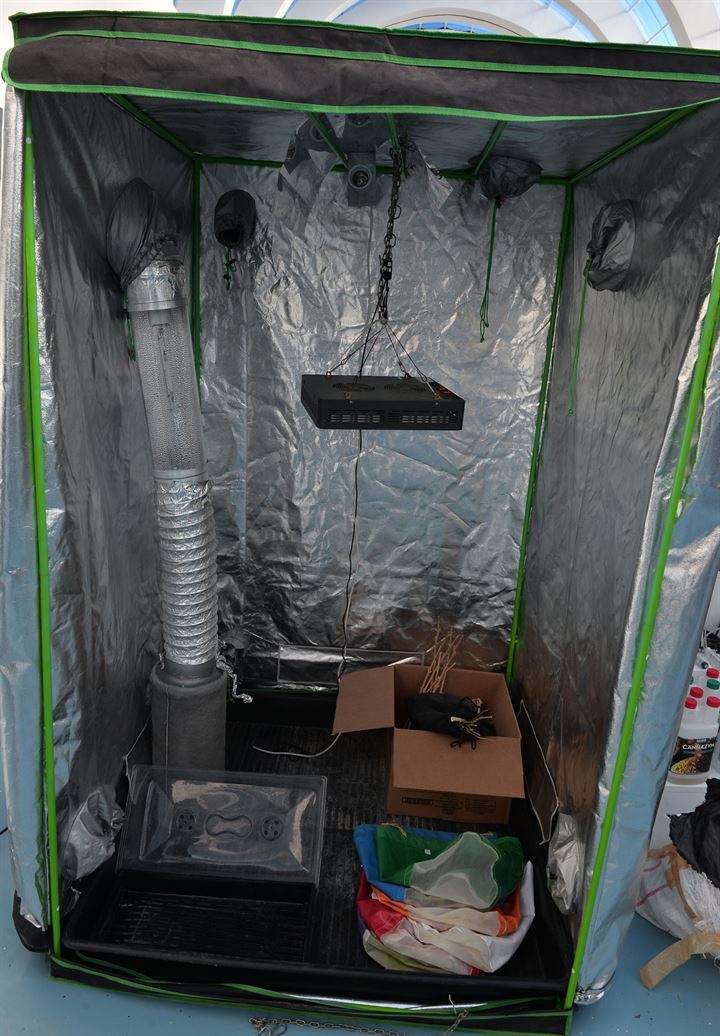 Adana'da 5 dil bilen yazılımcının eve kurduğu sistem polisi şaşırttı - 4