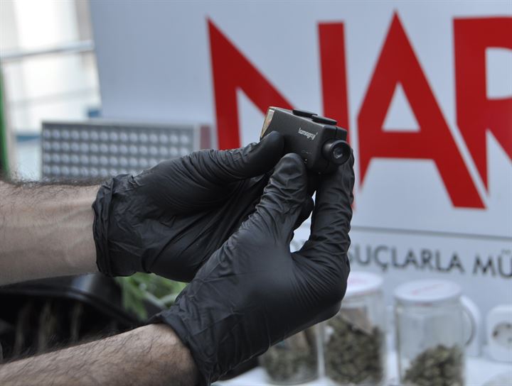 Adana'da 5 dil bilen yazılımcının eve kurduğu sistem polisi şaşırttı - 21