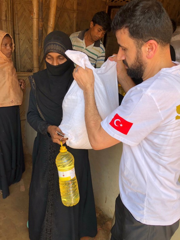 Sadakataşı Derneği'nden Arakanlı Müslümanlara yardım - 2