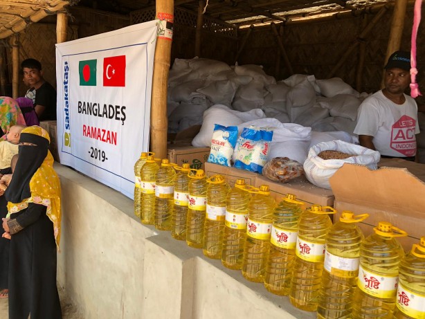 Sadakataşı Derneği'nden Arakanlı Müslümanlara yardım - 41