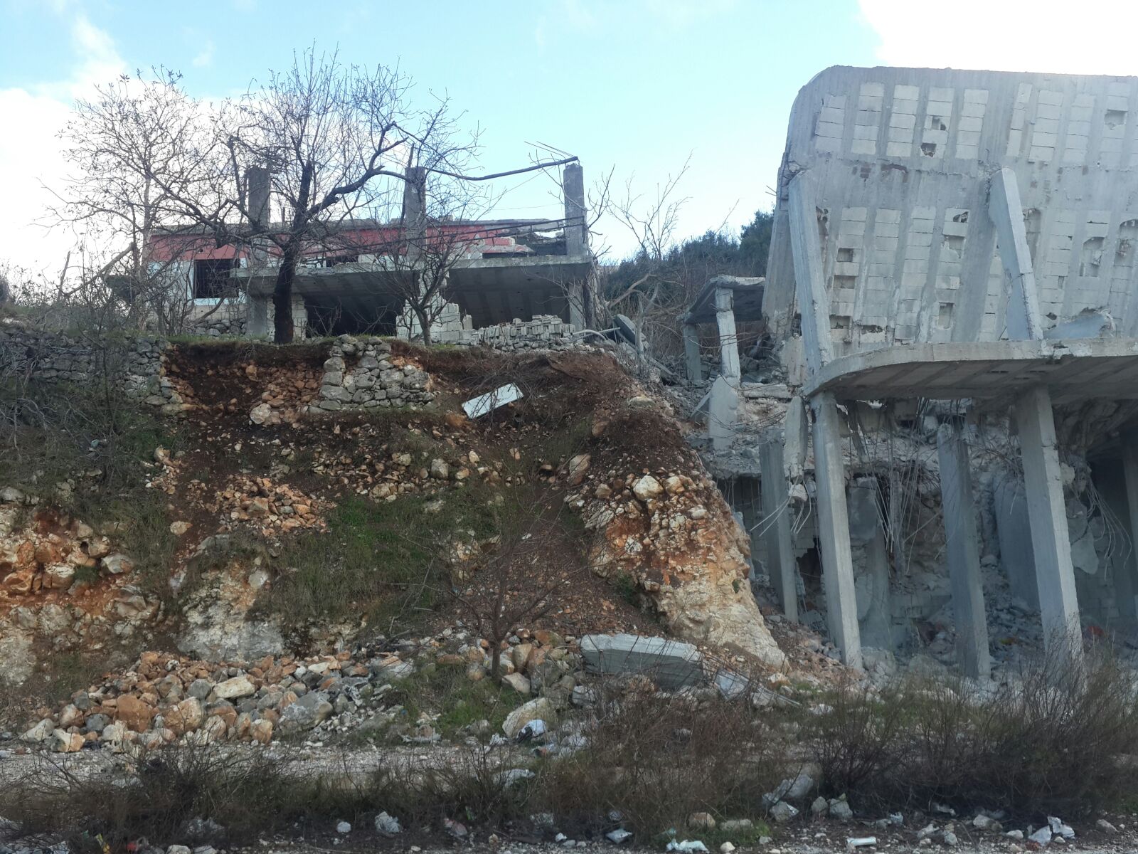 Rus uçakları Türkmen Dağı'nı enkaza çevirdi - 7