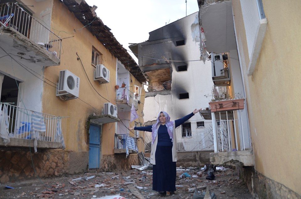 Diyarbakır'da emniyet müdürlüğüne saldırı - 731