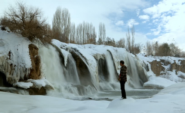 Doğu kara teslim oldu - 1