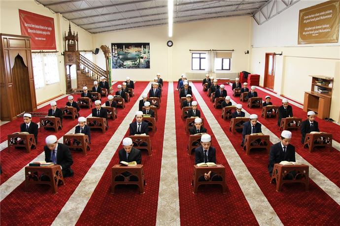 Asker ve polislere Fetih Suresi okuyorlar - 647