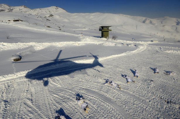 Eksi 20'de vatan savunması - 30