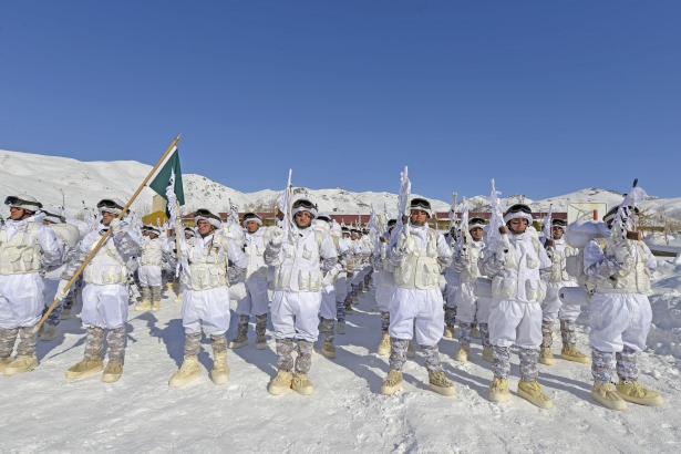 Eksi 20'de vatan savunması - 2