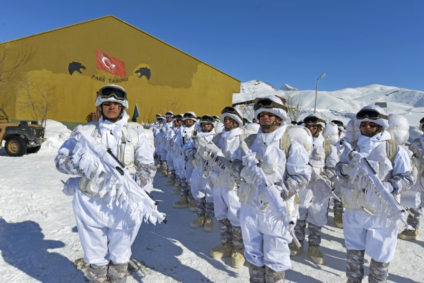 Eksi 20'de vatan savunması - 9