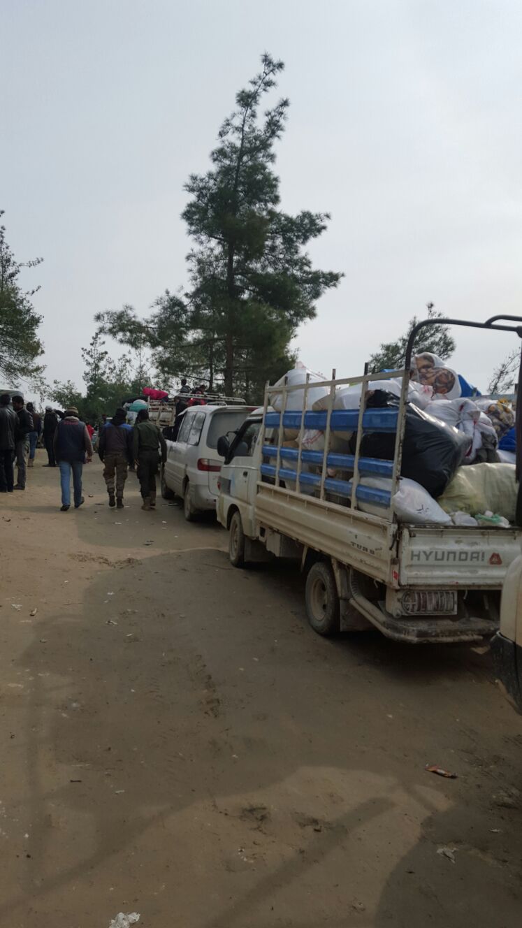 Türkmenler Yayladağı'nda geçiş için bekliyor - 3