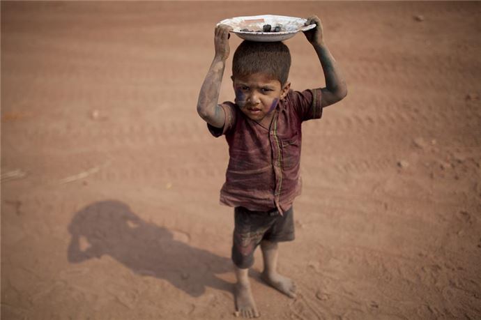 Haftada 4 dolar için çalışıyorlar - 6