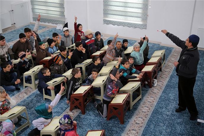 Ahıskalı çocuklar Kur'an-ı Kerim öğreniyor - 2