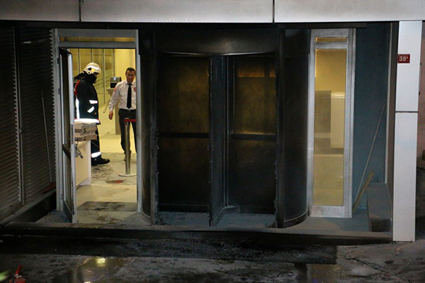 Yeni Şafak ve Yeni Akit gazetelerine saldırı - 4