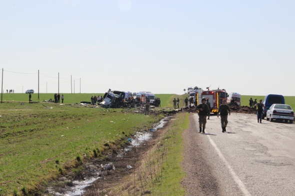Diyarbakır'da patlama: 6 asker şehit - 525