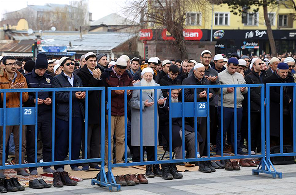 Mehmet Kırkıncı, son yolculuğuna uğurlandı - 6