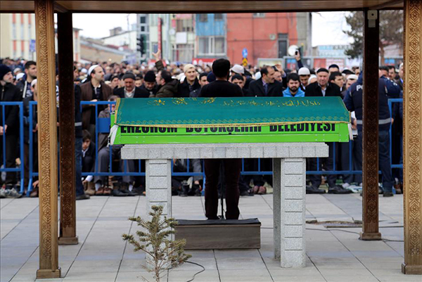 Mehmet Kırkıncı, son yolculuğuna uğurlandı - 5