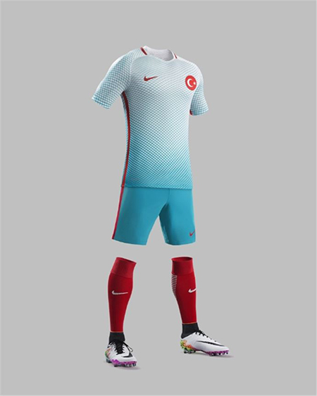 A Milli Takımın yeni formaları - 614