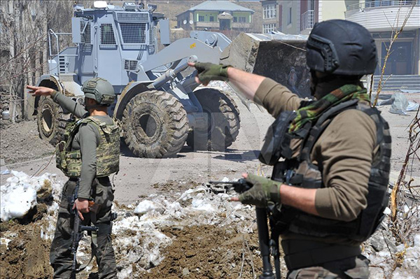 Yüksekova'da operasyonlar sürüyor - 12