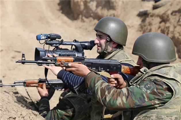 Çatışmaların yaşandığı cephe hattından görüntüler - 4