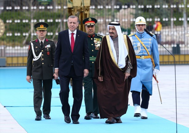 Kral Selman’a ’Devlet Nişanı’ - 851