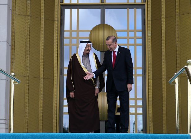 Kral Selman’a ’Devlet Nişanı’ - 628