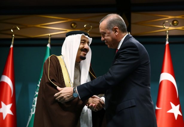 Kral Selman’a ’Devlet Nişanı’ - 669