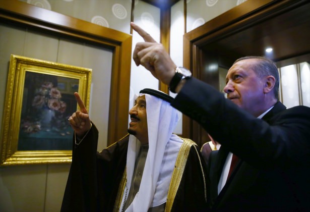 Kral Selman’a ’Devlet Nişanı’ - 833