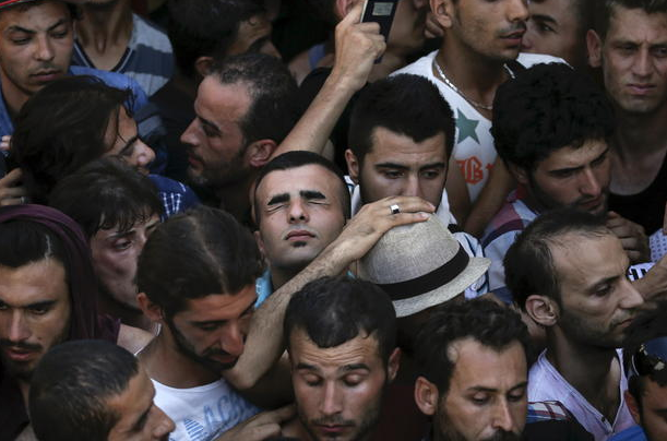 Çileyi mülteciler çekti, ödülü fotoğrafçılar aldı - 1