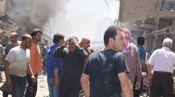 Rusya ve Esed İdlib’de pazar yerini vurdu - 579