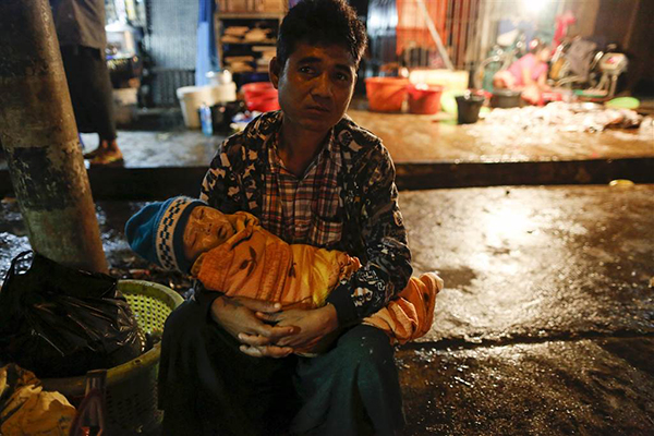 Myanmar'ın ekonomisini çocuklar ayakta tutuyor - 13