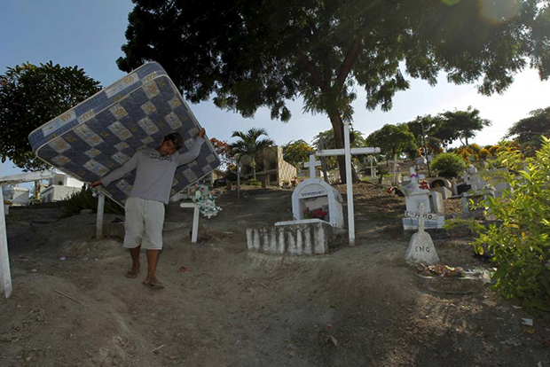 Deprem sonrası Ekvador - 833