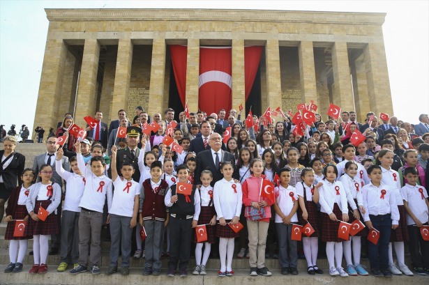 23 Nisan törenlerinden kareler - 24