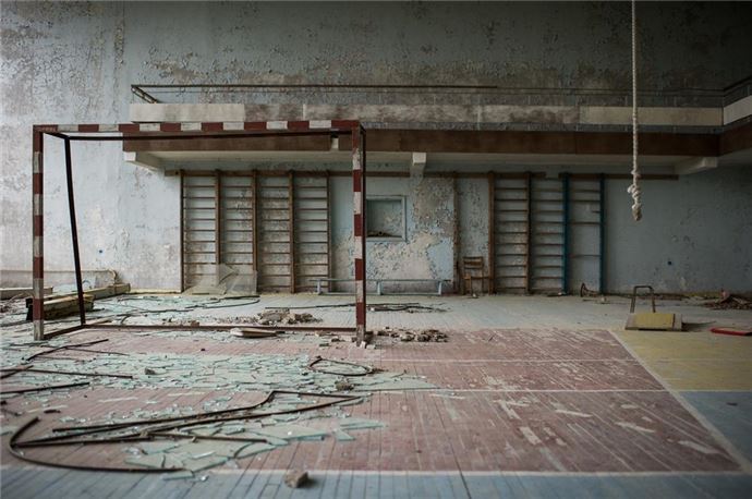 30. yıl dönümünde Çernobil sokakları - 27