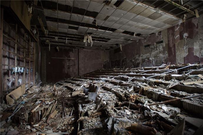 30. yıl dönümünde Çernobil sokakları - 19