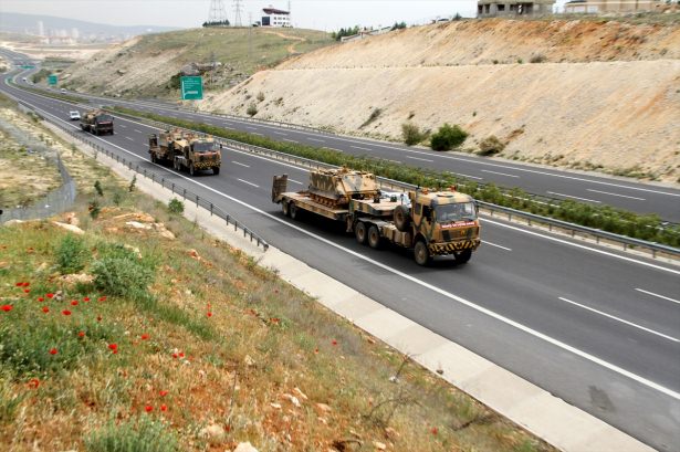 Kilis sınırına zırhlı birlik sevkiyatı - 604