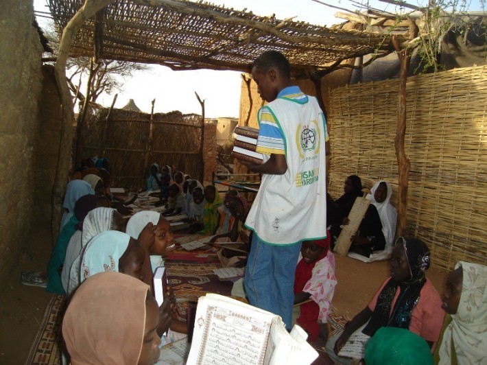 İHH Afrika'da Kur'an-ı Kerim hediye etti - 16