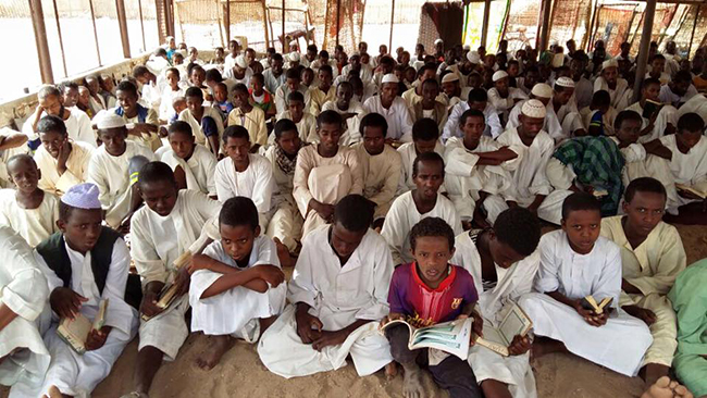 İHH Afrika'da Kur'an-ı Kerim hediye etti - 7