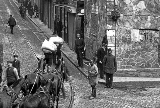 Osmanlı zamanında İstanbul - 611
