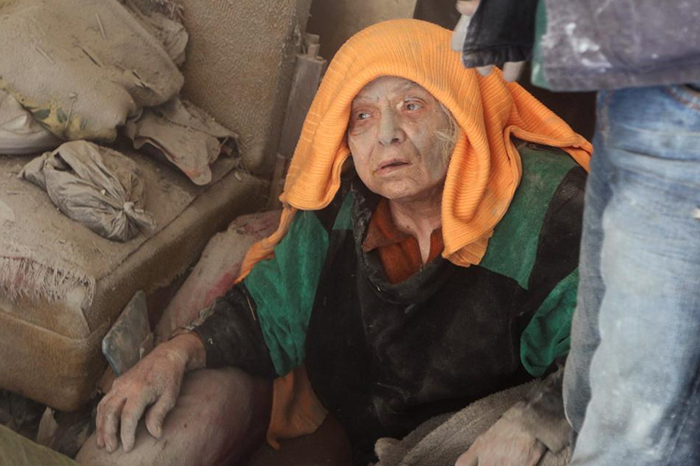 Rusya, Halep'te hastaneyi vurdu - 11