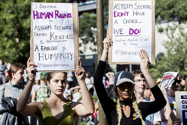 Avustralya'da hükümet protesto edildi - 21