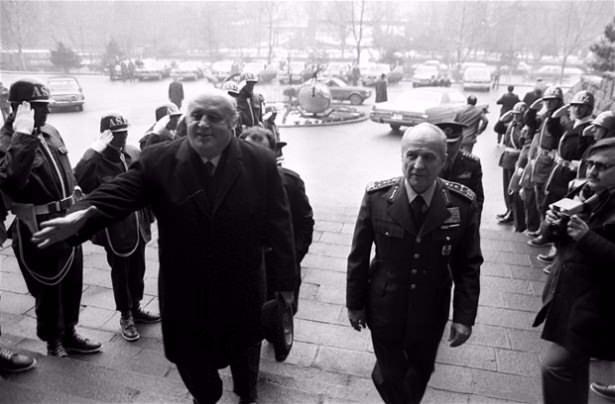 Arşivlerden çıkan tarihi kareler - 615