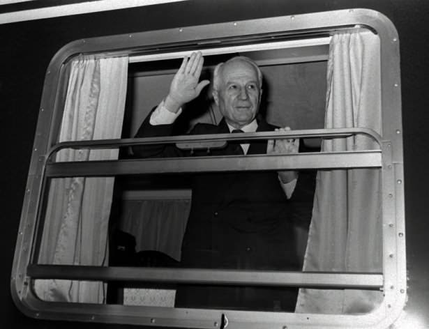 Arşivlerden çıkan tarihi kareler - 826