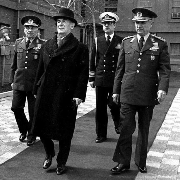 Arşivlerden çıkan tarihi kareler - 743