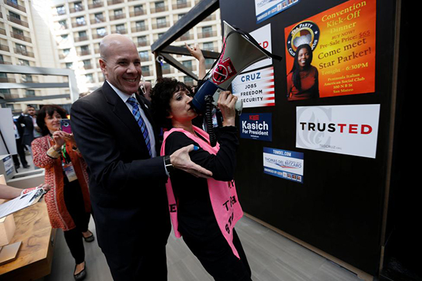 Donald Trump yine protesto edildi - 671