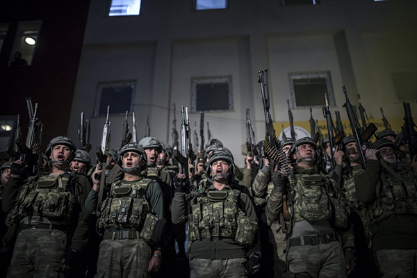 Tekbirlerle Yüksekova'dan ayrıldılar - 744