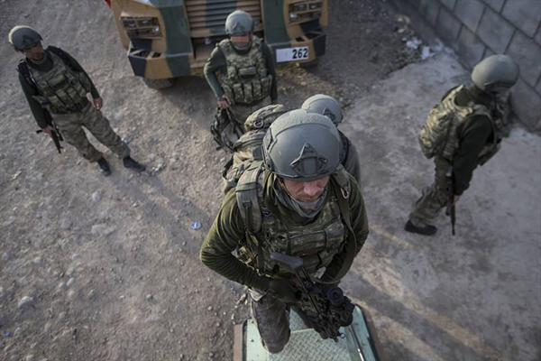 Tekbirlerle Yüksekova'dan ayrıldılar - 860