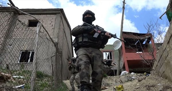 Tekbirlerle Yüksekova'dan ayrıldılar - 574