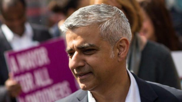 Londra'nın ilk Müslüman kökenli belediye başkanı - 7