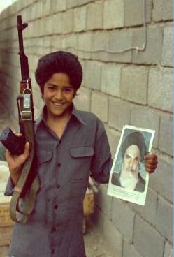 Yakın tarihin en büyük insanlık trajedilerinden biri: İran-Irak Savaşı - 91