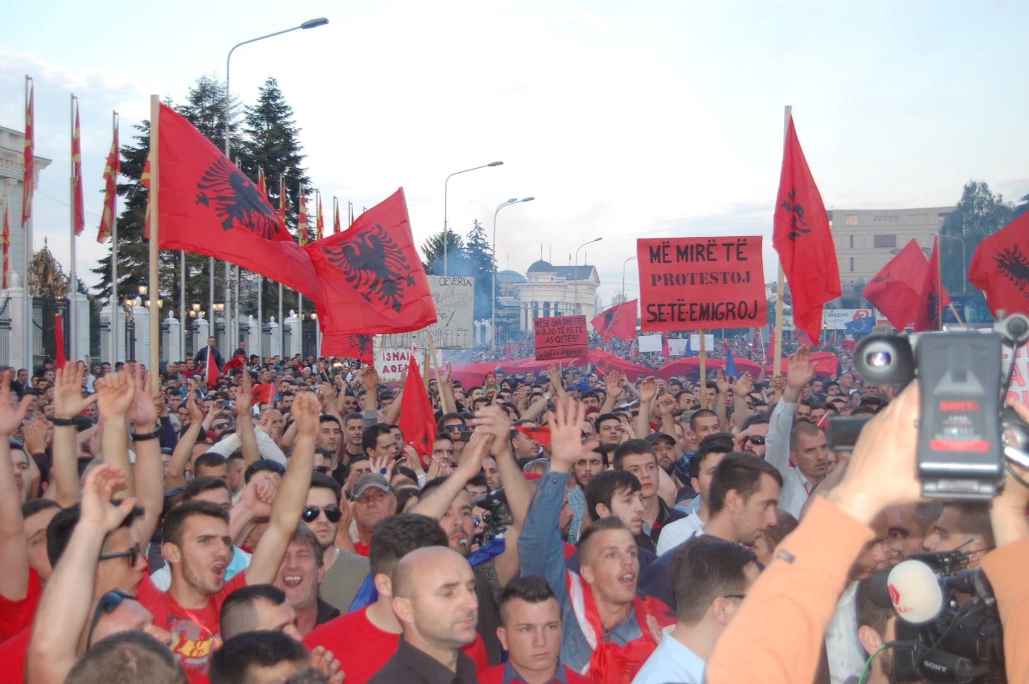 Makedonya'da hükümet protesto edildi - 797