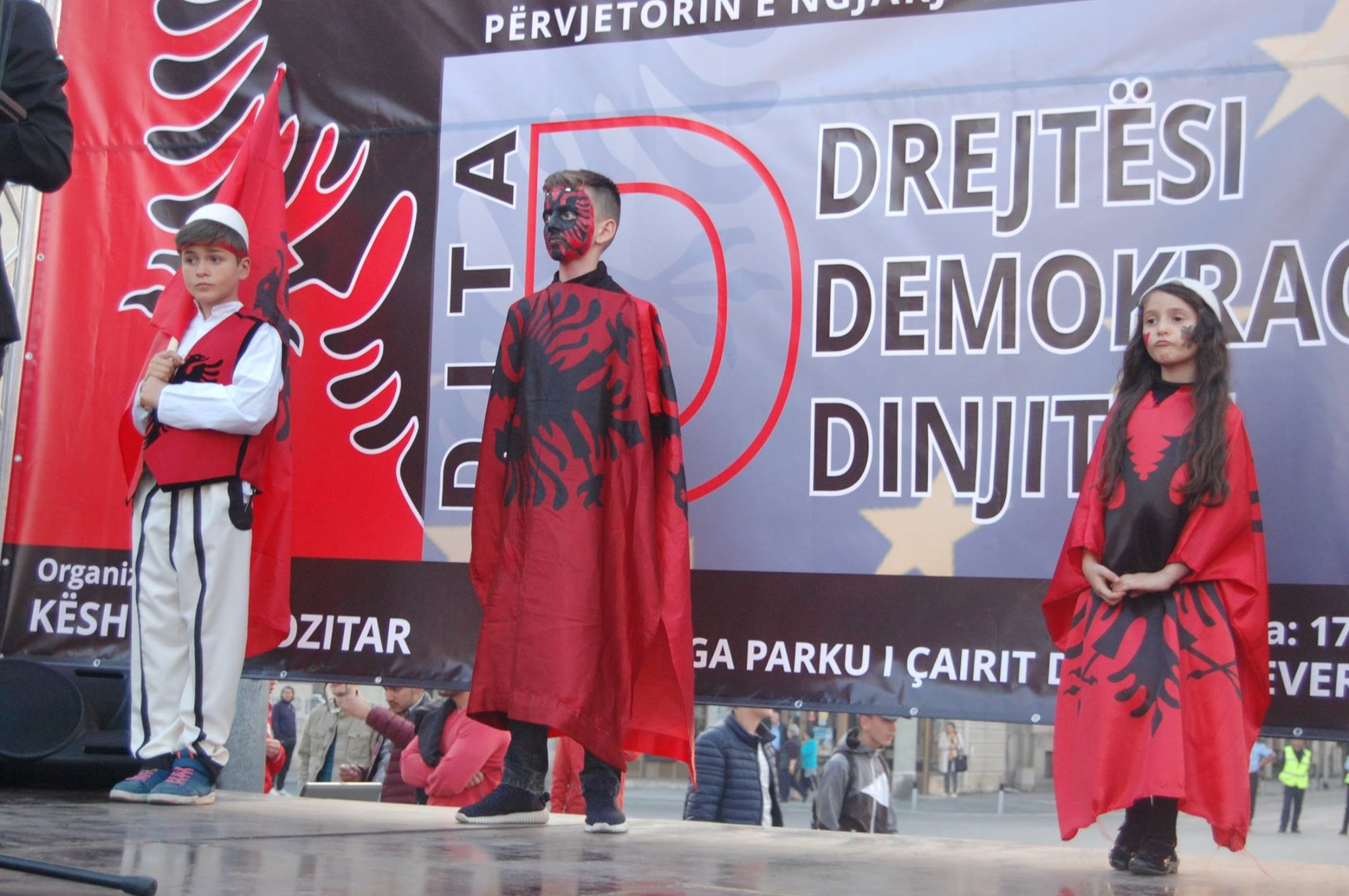 Makedonya'da hükümet protesto edildi - 553